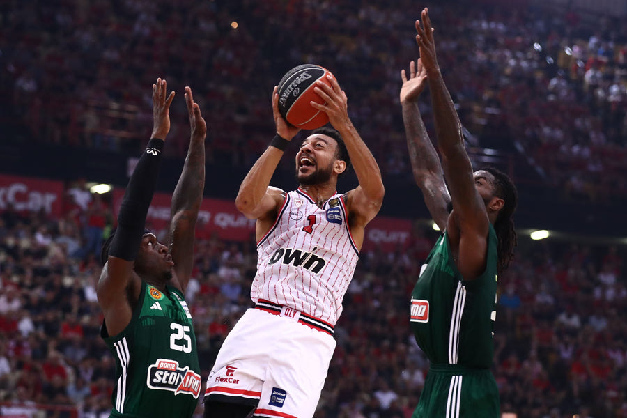 “Αγκαλιά” με τον τίτλο στη Basket League ο Ολυμπιακός