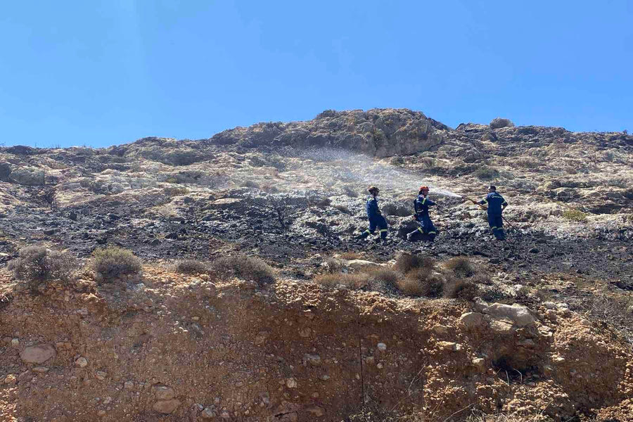 Έσβησε η φωτιά στον Καρτερό