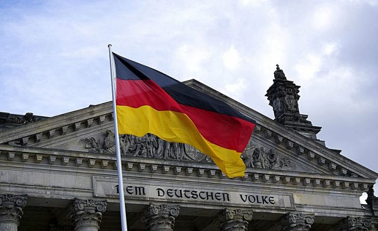 Γερμανία – νέα τροπολογία: Απέλαση μεταναστών οι οποίοι εξυμνούν ή δικαιολογούν τρομοκρατικές πράξεις