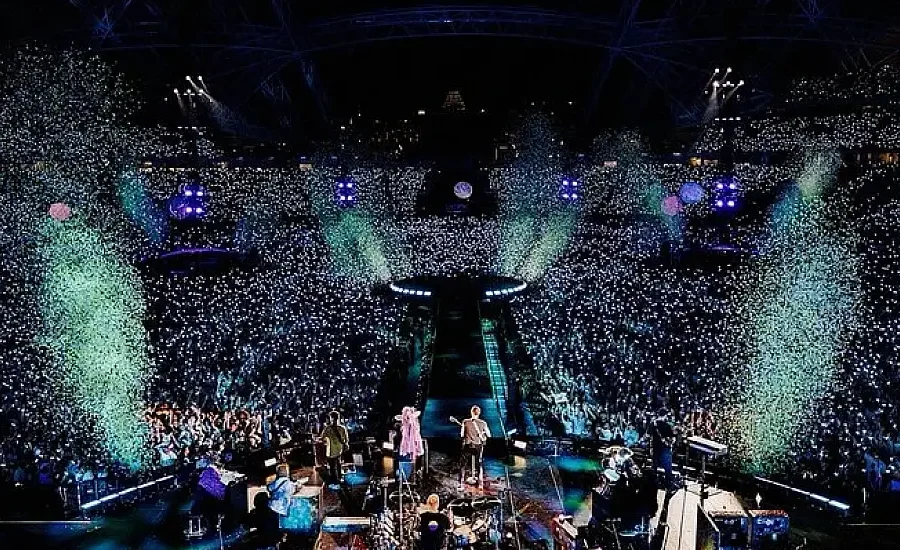 Coldplay: Η ανάρτησή τους στα ελληνικά μετά τη συναυλία στο ΟΑΚΑ