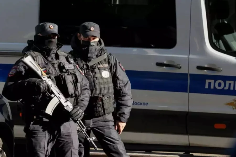 Ρωσία: Περιστατικό με πυροβολισμούς σε συναγωγή – Ένοπλοι σκότωσαν αστυνομικό