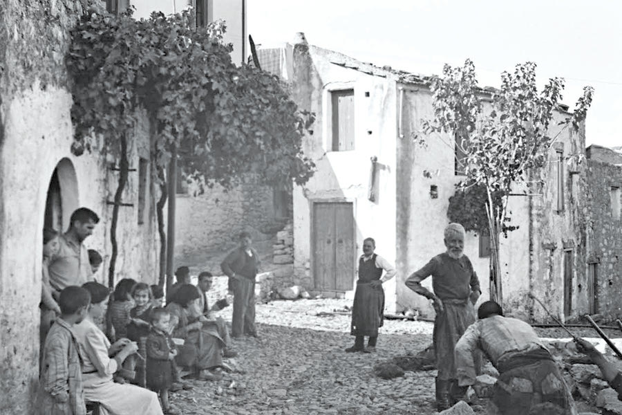 Φωτογραφία από την Κατοχή, Ξυδάς