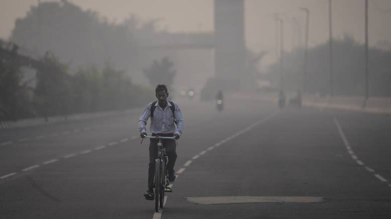 Μελέτη έδειξε ότι στην Ινδία, η ατμοσφαιρική ρύπανση ευθύνεται για το 7% των θανάτων