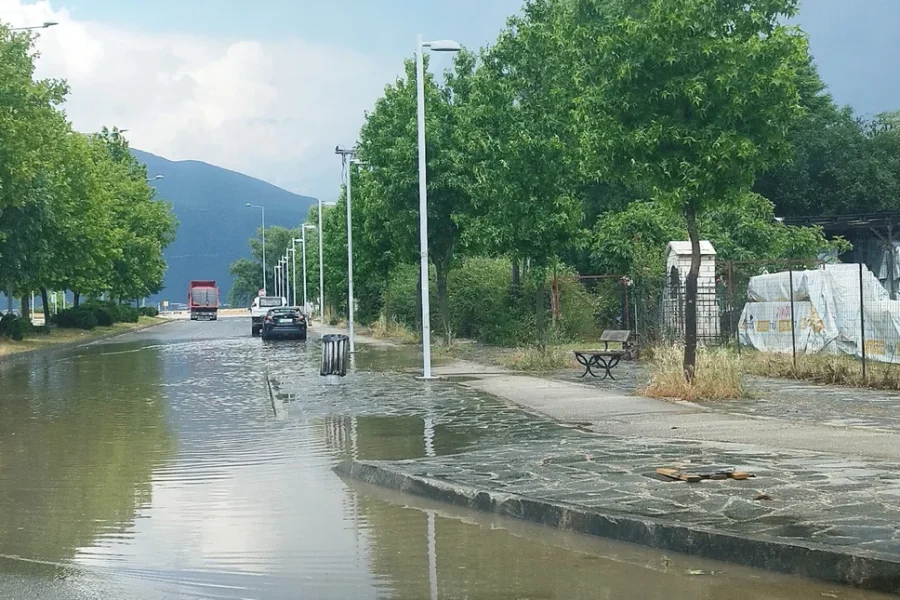 H Κομισιόν προτείνει οικονομική στήριξη στην Ελλάδα, ύψους 101,5 εκατ. ευρώ από το Ταμείο Αλληλεγγύης της ΕΕ,