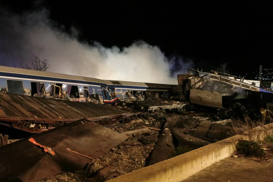 Νέα σοκαριστική έκθεση για τα Τέμπη: 30 άνθρωποι απανθρακώθηκαν ακαριαία λόγω καύσης υδρογοναθράκων