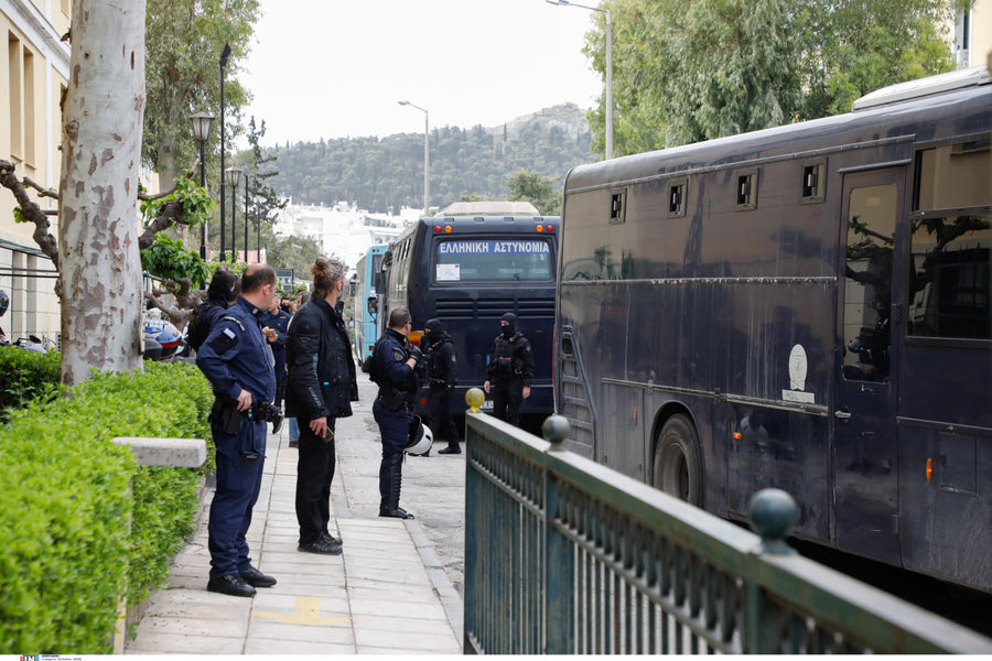 Ηράκλειο: Συνελήφθη 60χρονος με Διεθνές ένταλμα για κάνναβη και… κλοπή ηλεκτρικής ενέργειας