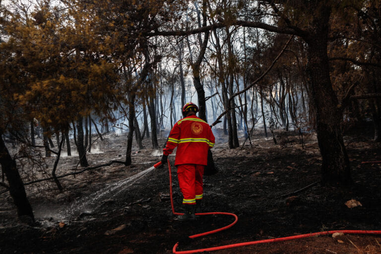 Πρόστιμα σε δύο Κρητικούς λόγω επικίνδυνων εργασιών για πρόκληση φωτιάς επιβλήθηκαν από την πυροσβεστική Υπηρεσία