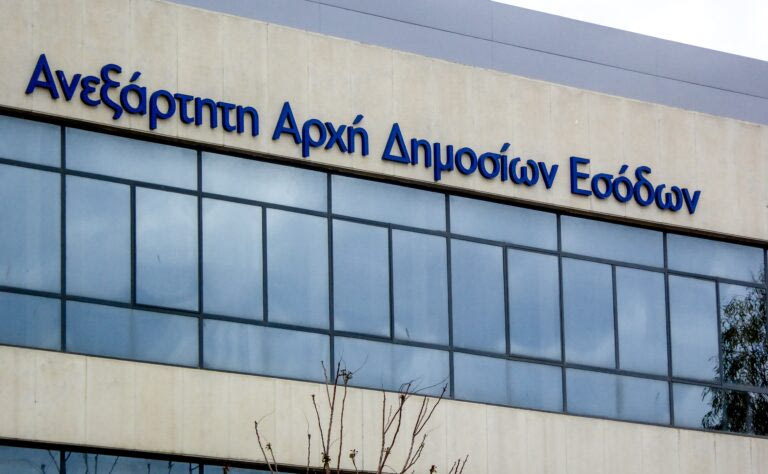 AAΔE: Πάνω από 48.000 επιτόπιοι έλεγχοι σε επιχειρήσεις – Λουκέτα σε 490 περιπτώσεις