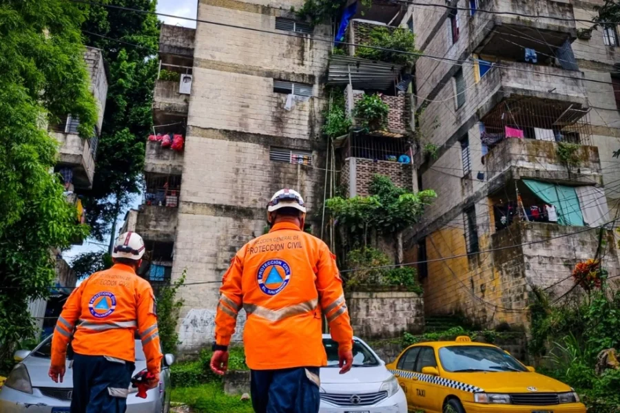 Σεισμός 6,1 βαθμών ανοικτά του Ελ Σαλβαδόρ