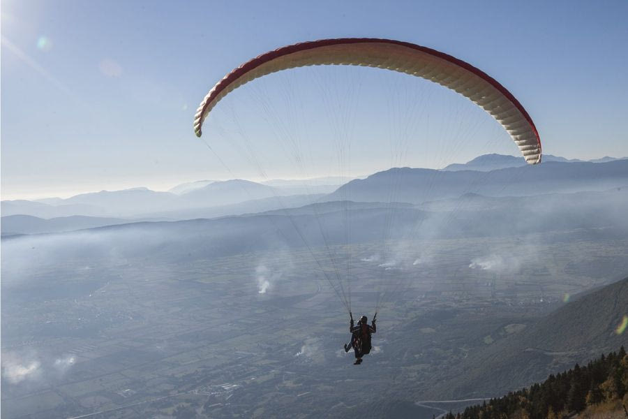 Αγνοείται αθλητής στη Βοιωτία μετά από πτώση με παραπέντε