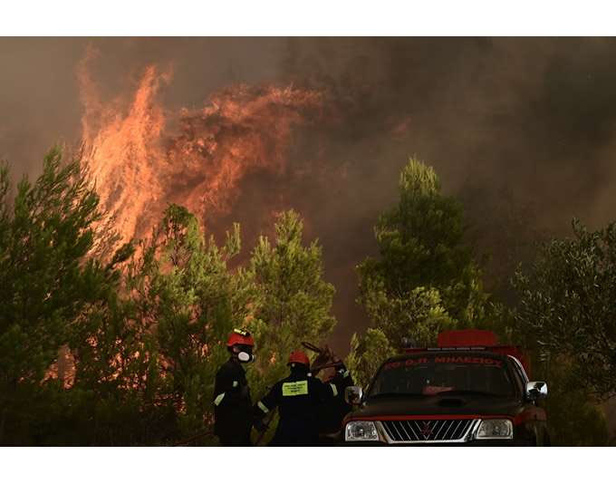 Αττική φωτιά