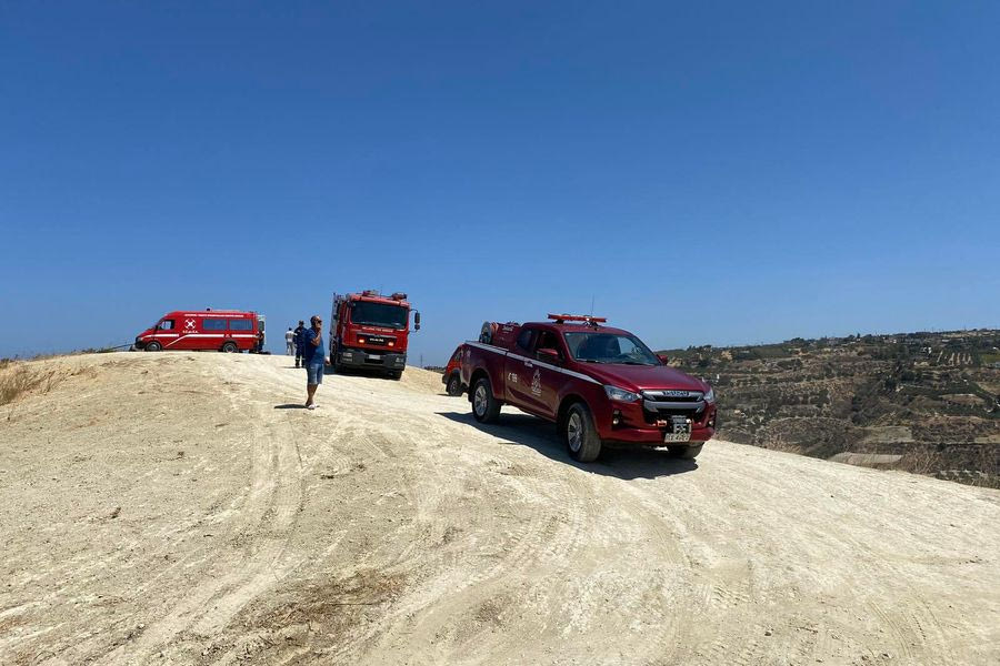 Υπό έλεγχο η φωτιά στο Ηράκλειο (βίντεο)