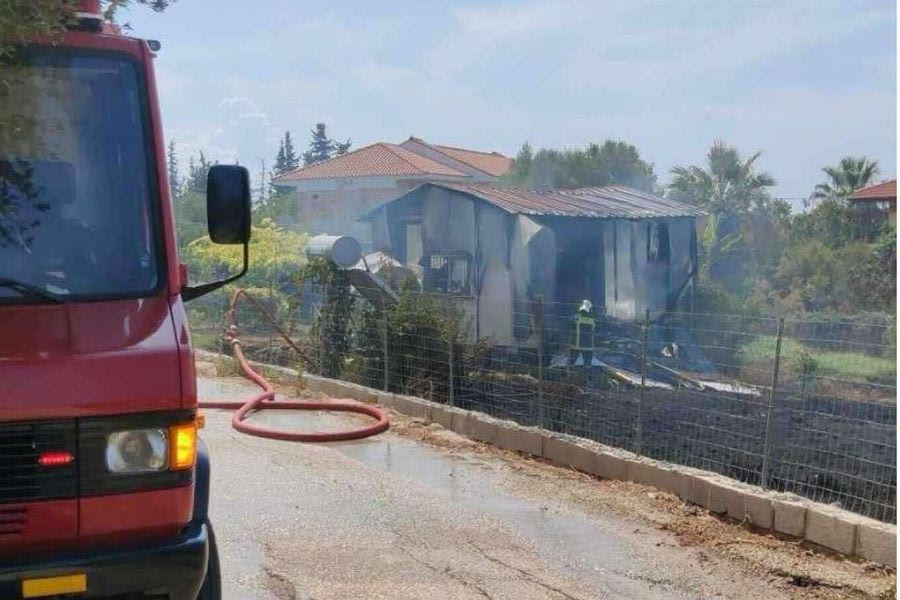 Κεφαλονιά: Έκρηξη και φωτιά σε σπίτι – Διασωληνώθηκε 65χρονος με σοβαρά τραύματα