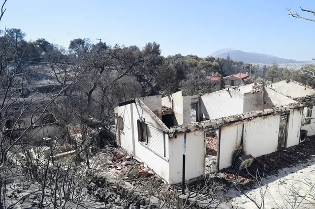 Προσαγωγές και συλλήψεις για πλιάτσικο στις πυρόπληκτες περιοχές