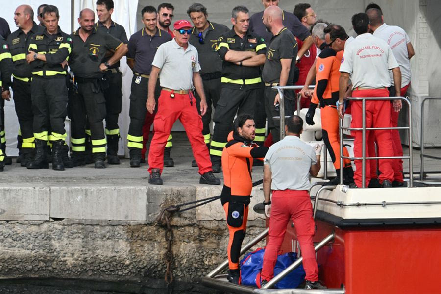 Παλέρμο: Τραγικός απολογισμός, βρέθηκαν οι σοροί και των έξι αγνοουμένων, συνολικά επτά οι νεκροί από το ναυάγιο