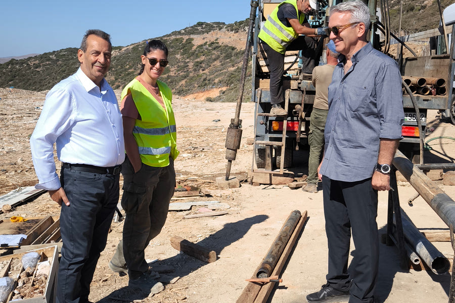 Στο χώρο του νέου εργοστασίου ανάκτησης ανακύκλωσης απόβλητων ο Ζαχαρίας Δοξαστάκης