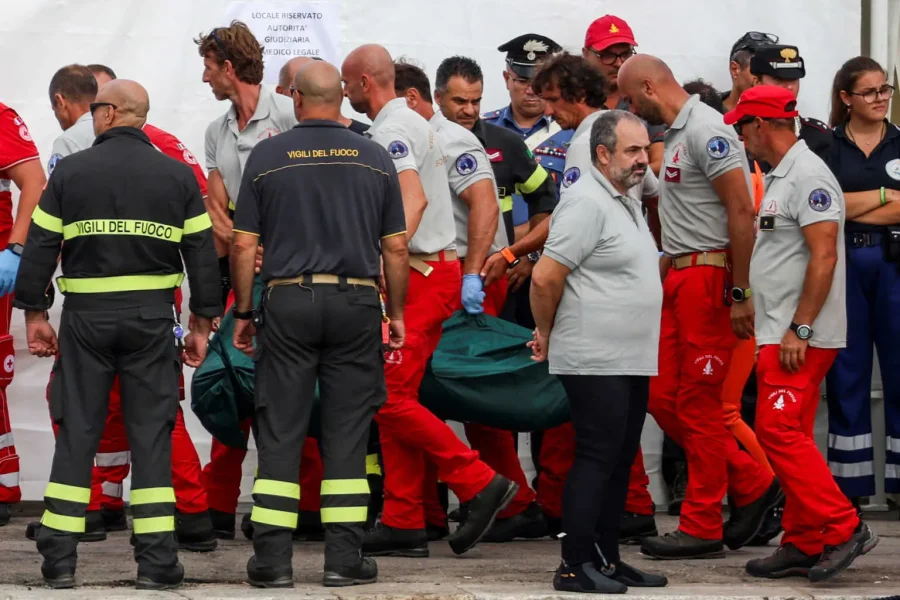 Ναυάγιο στη Σικελία: Βρέθηκε η σορός του Μάικ Λιντς και της κόρης του