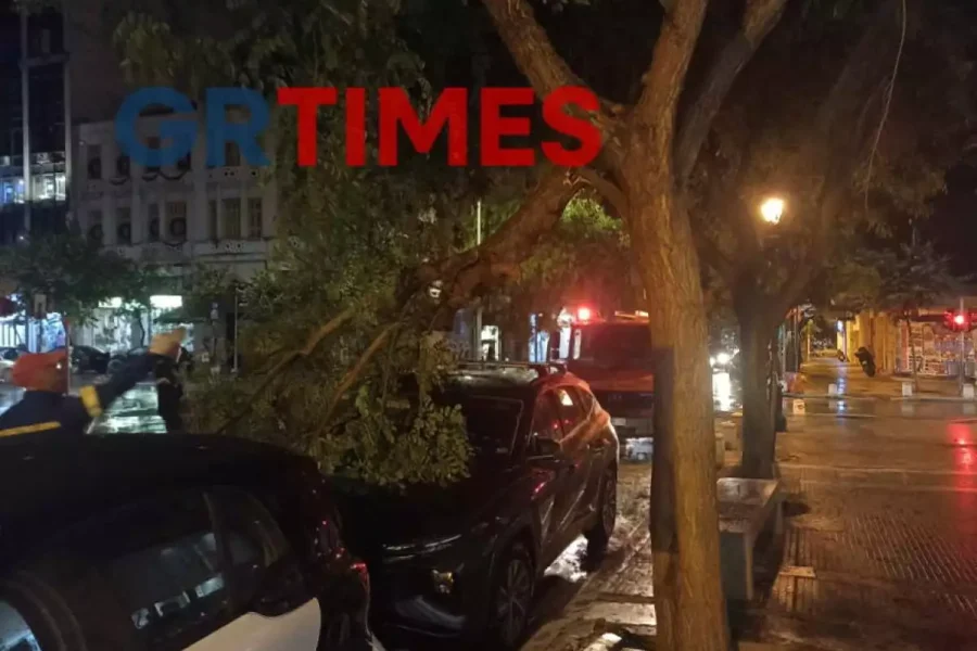 Θεσσαλονίκη: Η κακοκαιρία χτύπησε το κέντρο της συμπρωτεύουσας