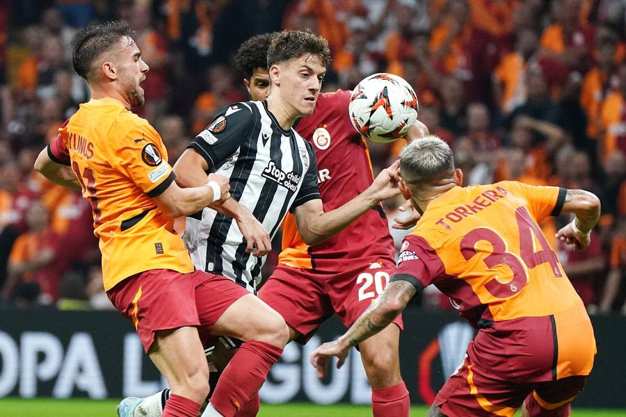 Europa League: Στάθηκε καλά αλλά στο τέλος έχασε από τη Γαλατασαράι ο ΠΑΟΚ (vid)