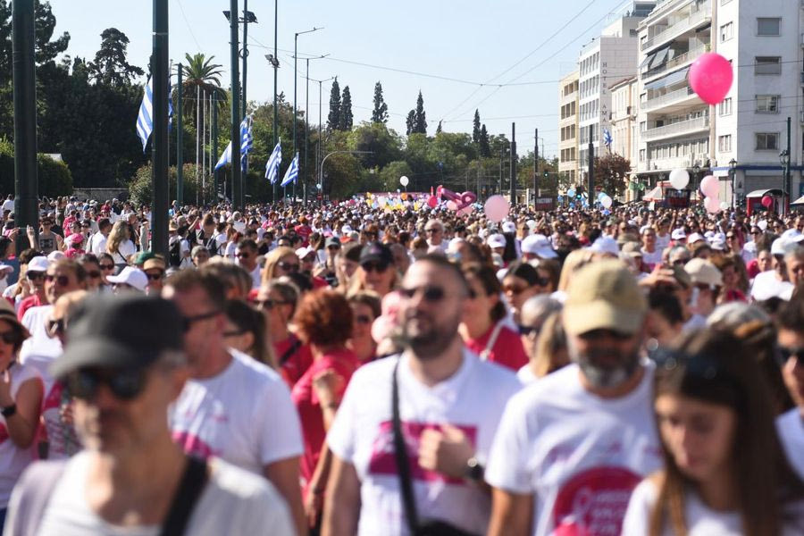 Race for the Cure: Πλήθος κόσμου στον φετινό μαραθώνιο ενάντια στον καρκίνο του μαστού