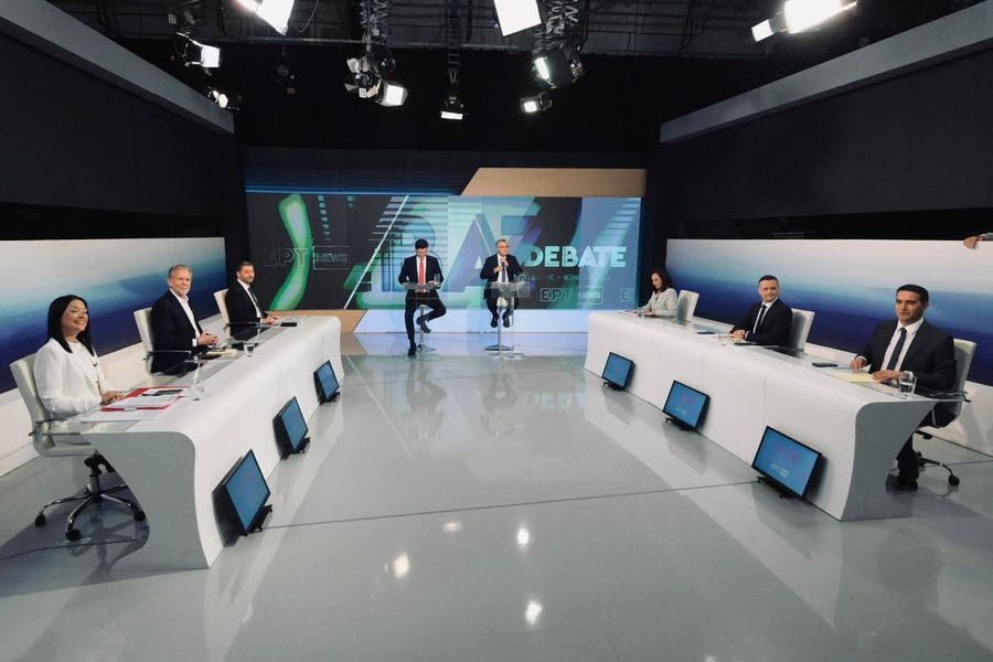 Debate ΠΑΣΟΚ: Η αποτίμηση της τηλεμαχίας των 6 υποψηφίων, τα beefs της βραδιάς και η ανάρτηση Ανδρουλάκη