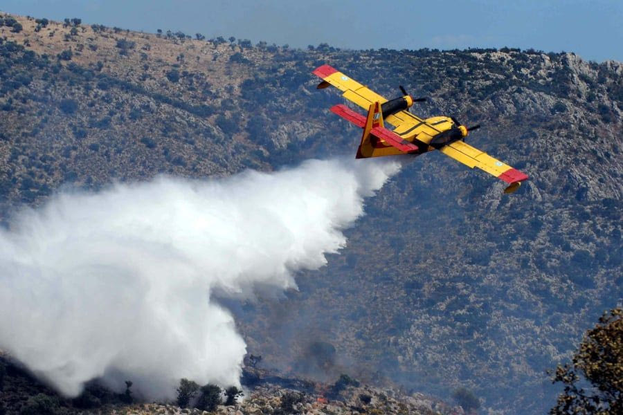 Στο ΕΣΠΑ η αγορά ενός Canadair – Σύντομα η αγορά 7 ακόμα αεροσκαφών