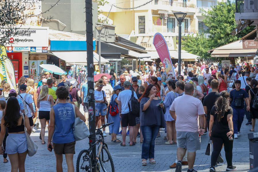 Οι νέοι κανόνες για την ηχορύπανση, τα καταστήματα και τους πλανόδιους μουσικούς στο Ηράκλειο