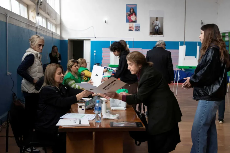 Εκλογές στη Γεωργία: Περιστατικά βίας καταγγέλλει η πρόεδρος της χώρας