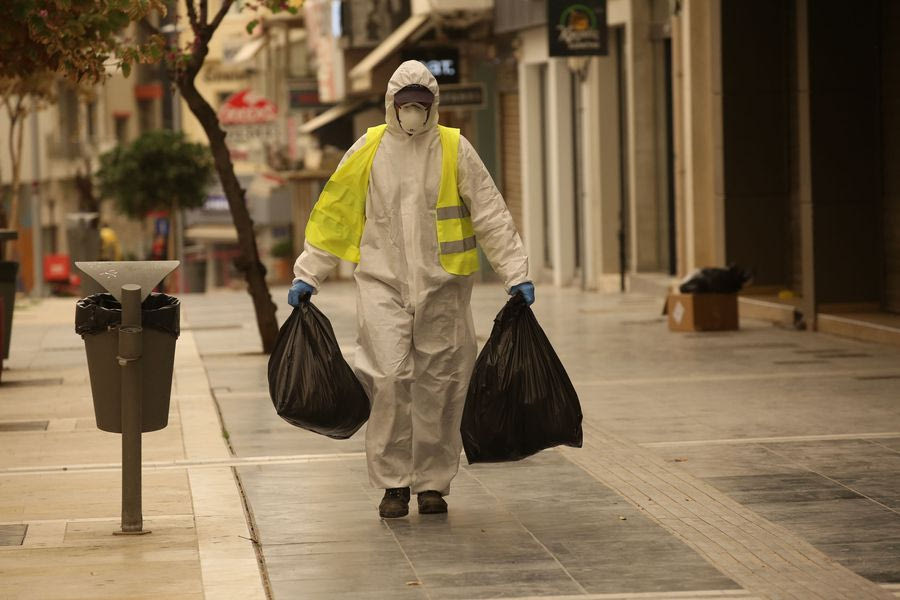 Αγωνία μέχρι τέλος Οκτωβρίου για τους 86 συμβασιούχους του Δήμου Ηρακλείου