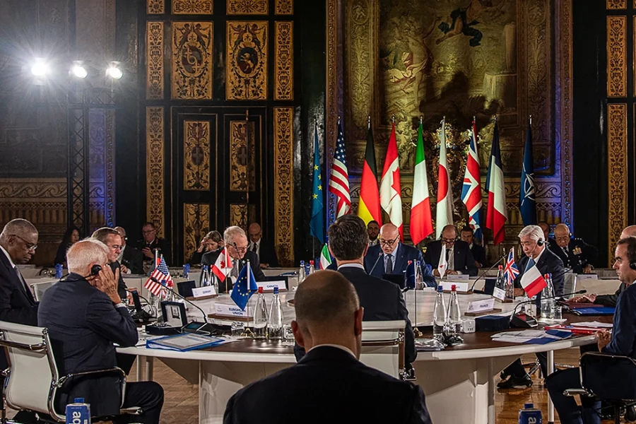 G7: Οι υπουργοί Άμυνας υποστηρίζουν την ένταξη της Ουκρανίας στο ΝΑΤΟ – Ζητούν αύξηση της ανθρωπιστικής βοήθειας στη Γάζα