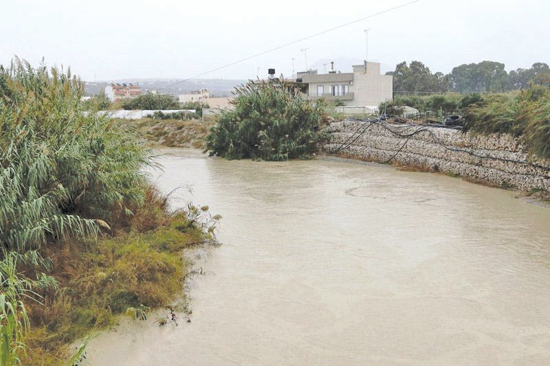 Η ενίσχυση του Αποσελέμη  και το σενάριο του φράγματος στο Γιόφυρο