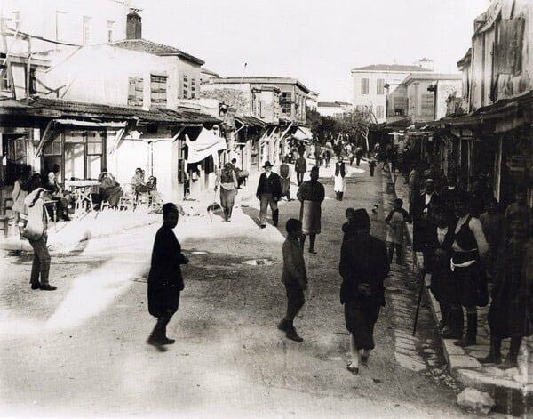 Η λεωφόρος Καλοκαιρινού πριν 104 χρόνια