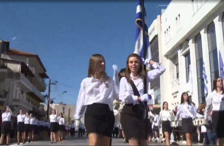 Κατερίνη: 17χρονη αριστούχος με προβλήματα όρασης δίνει μαθήματα ζωής