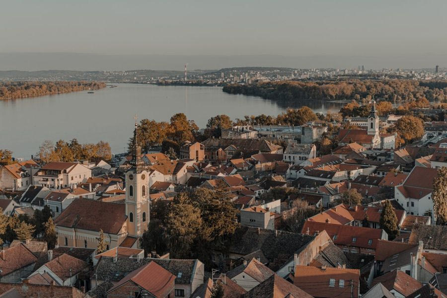 Πώς ο τουρισμός μπορεί να εξυπηρετήσει καλύτερα τις τοπικές κοινότητες