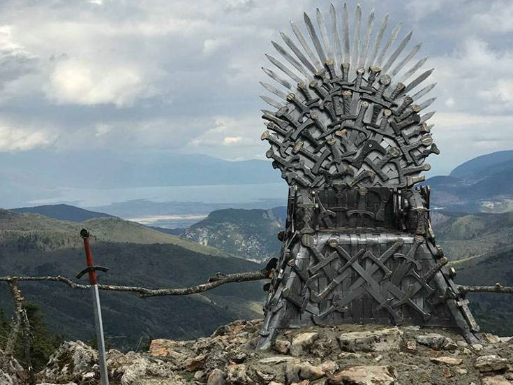 Game of Thrones : Ο «Σιδερένιος Θρόνος» πουλήθηκε σχεδόν 1,5 εκατομμύριο δολάρια σε δημοπρασία