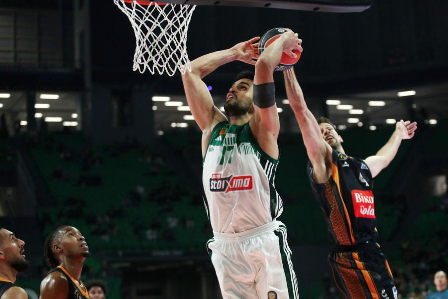 Εύκολες νίκες των “αιωνίων” στη Greek Basketball League