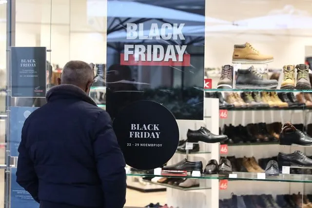 Τι θα ψωνίσουν οι Έλληνες στη φετινή Black Friday