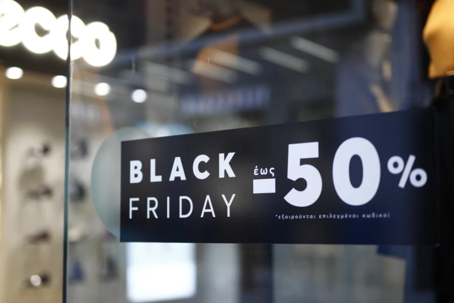 Τι αγοράζουν οι Έλληνες στη Black Friday – 4 στους 10 προτιμούν προϊόντα τεχνολογίας