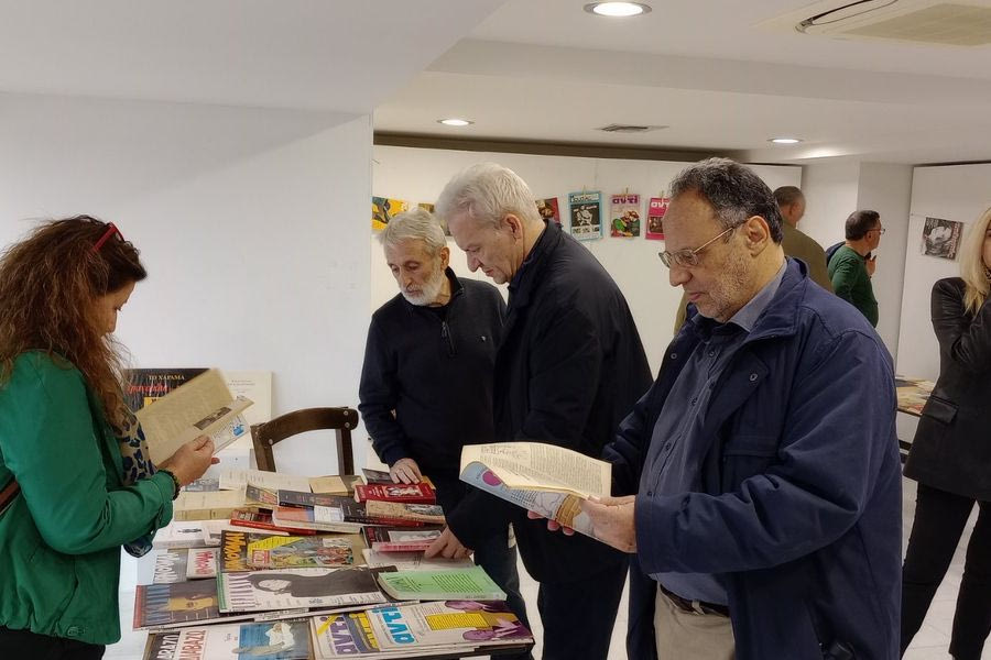 Σπάνιο έντυπο υλικό από την Μεταπολίτευση στο Πατάρι της Βικελαίας