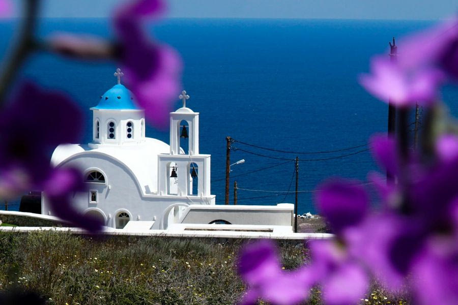 Εκκλησία στη Μήλο αντιμέτωπη με πρόστιμο 129.000 ευρώ για τις «απαγορευμένες» καμπάνες