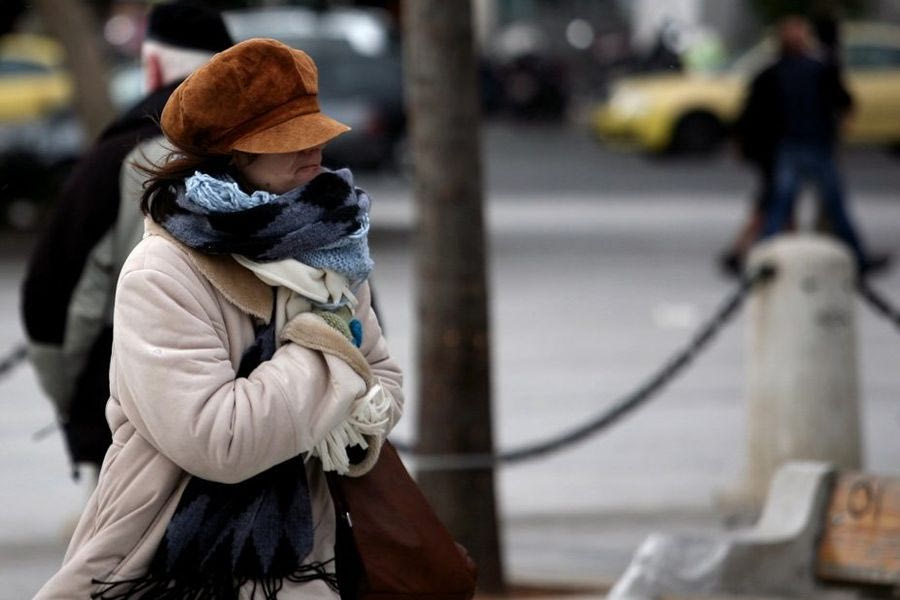 Παραμένει η ψύχρα τη Δευτέρα, σταδιακή άνοδος της θερμοκρασίας από Τρίτη