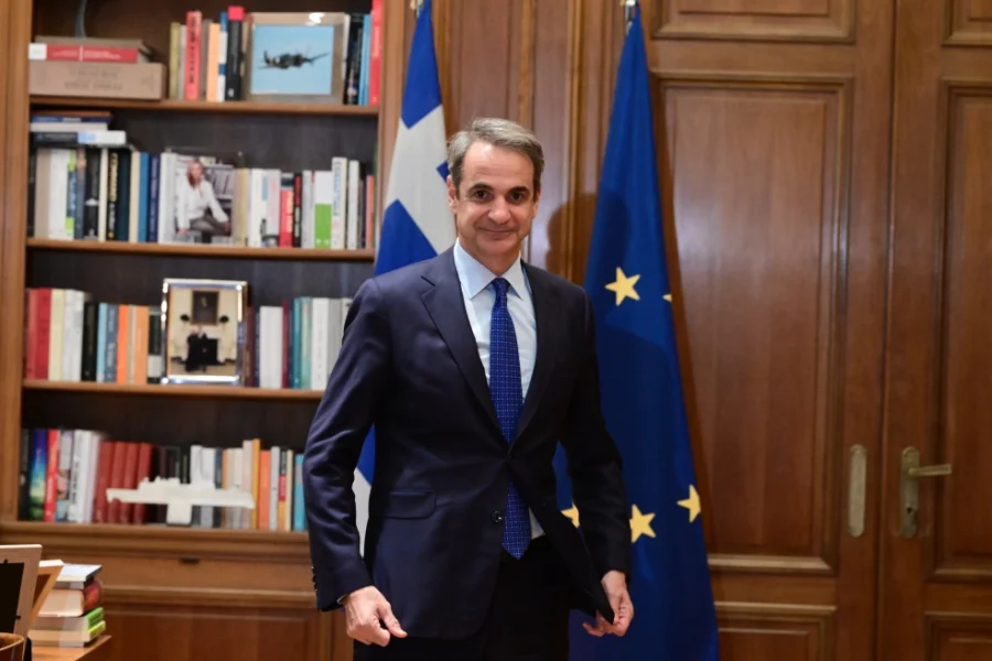 Μητσοτάκης: Το μήνυμα αντίστασης του Πολυτεχνείου δεν χάνεται στο πέρασμα του χρόνου