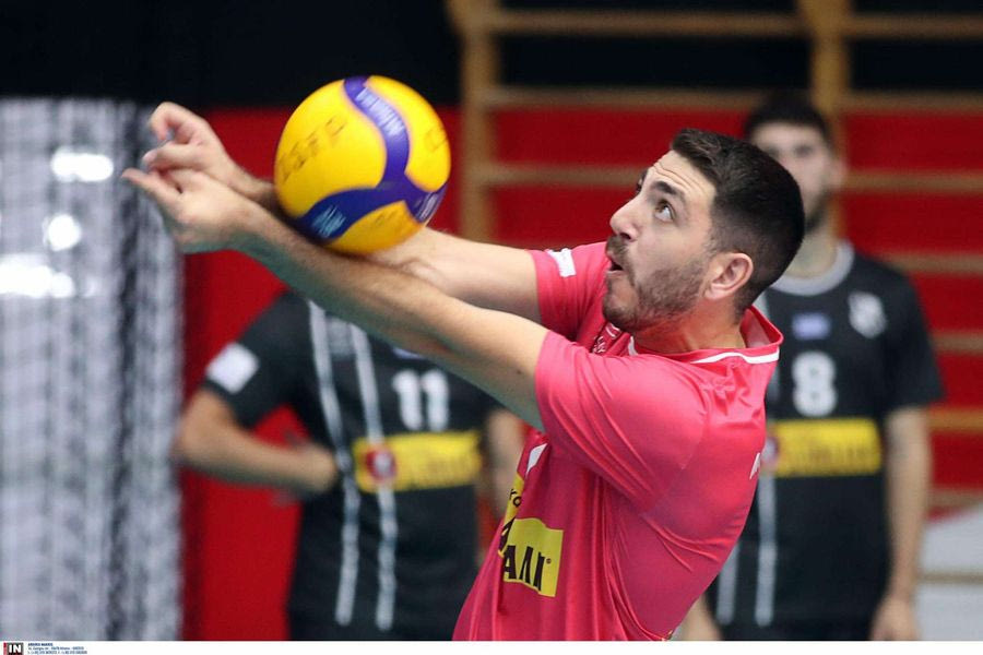 Volley League: Η άμυνα της χρονιάς από τον Μιχελάκη του ΟΦΗ με ανάποδο ψαλίδι!