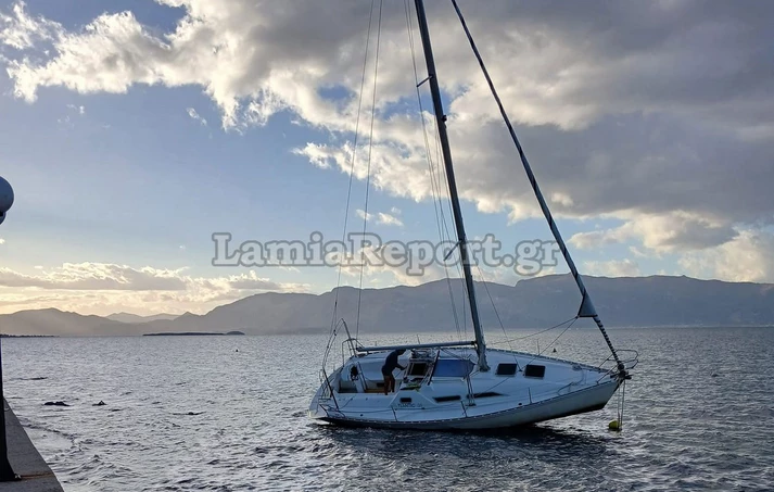 Φθιώτιδα: Ο δυνατός αέρας αναποδογύρισε σκάφος