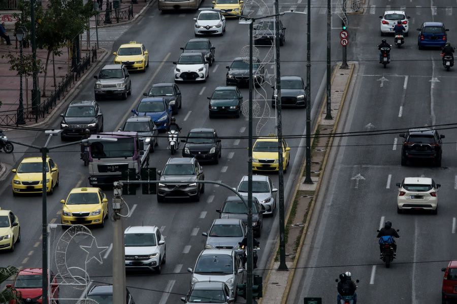 Πότε λήγει η προθεσμία πληρωμής των τελών κυκλοφορίας – Τα πρόστιμα για τους παραβάτες