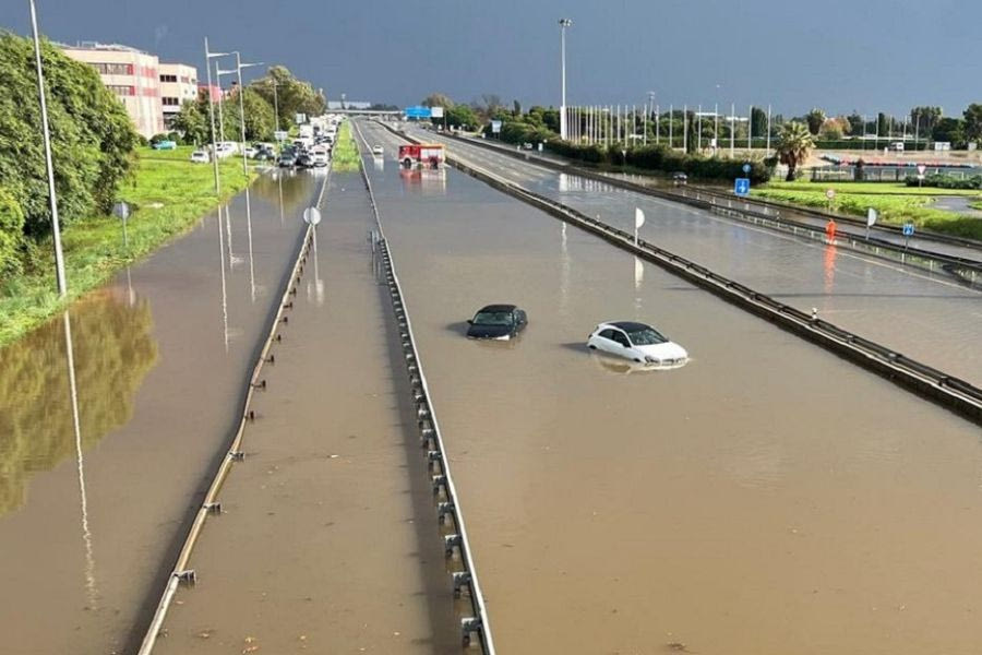 Πλημμύρες στην Ισπανία: Κόκκινος συναγερμός και στη Βαρκελώνη