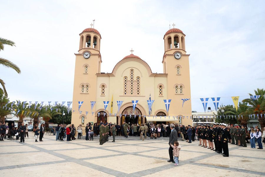 Ο Δήμαρχος Ηρακλείου στον πανηγυρικό εορτασμό του Αγίου Νικολάου στη Νέα Αλικαρνασσό