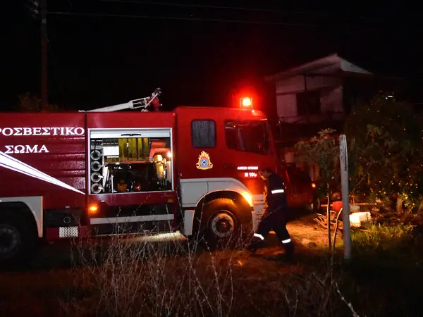 Πάτρα: Υπό μερικό η φωτιά σε υπόγειο χώρο του νοσοκομείου «Άγιος Ανδρέας»