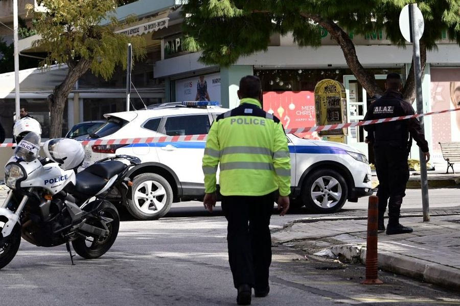 Γλυφάδα: Ποινική δίωξη για ανθρωποκτονία εκ προθέσεως σε βάρος των δύο Τούρκων για το μακελειό