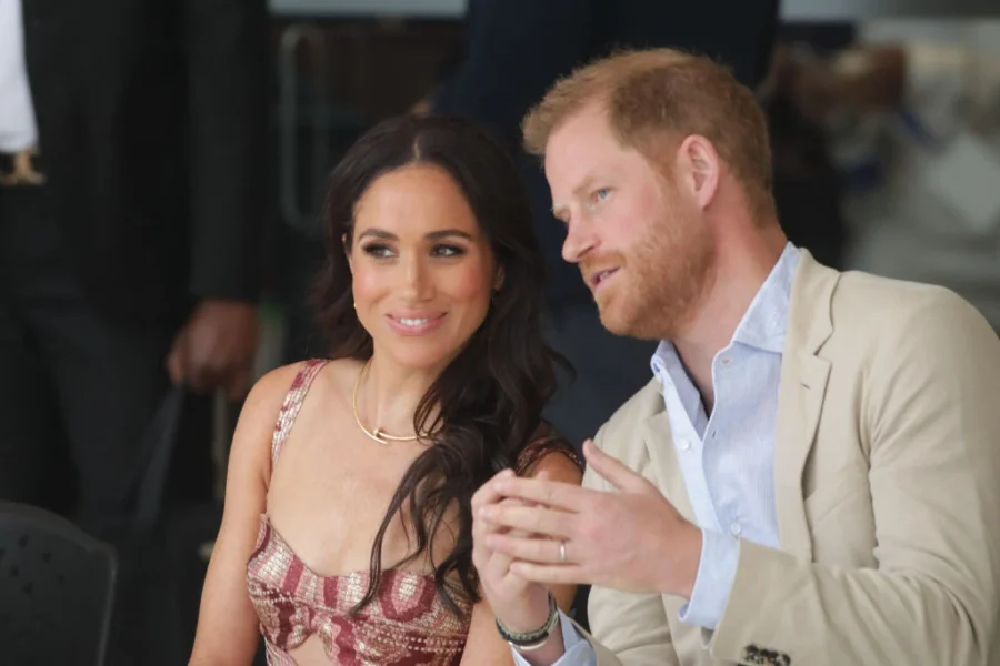 Πρίγκιπας Harry -Meghan Markle: Η χριστουγεννιάτικη κάρτα τους για φέτος είναι μια μίξη από προσωπικές στιγμές